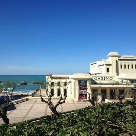Biarritz, 2 Pieces, 4 Personnes - Fr-1-3-425 *